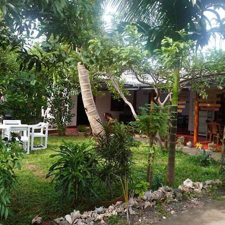 Vibushan Guest House Nilaveli Luaran gambar