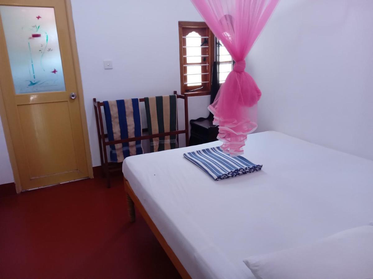 Vibushan Guest House Nilaveli Luaran gambar